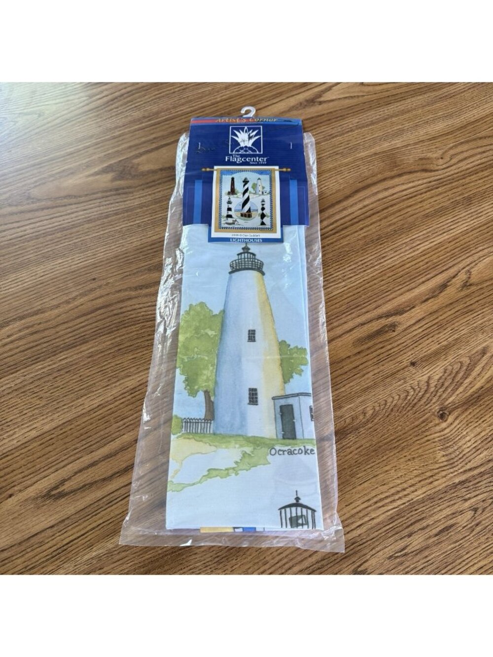NEW North Carolina Lighthouses Flag - Dan Suddath - 28" x 40"